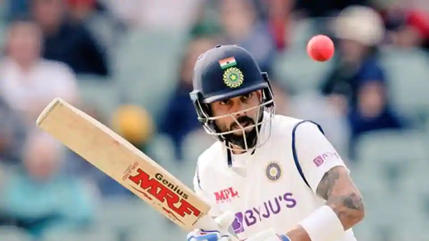 Virat Kohli closes gap